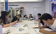7003菠菜导航网大全新媒体教研室开展教学研讨活动